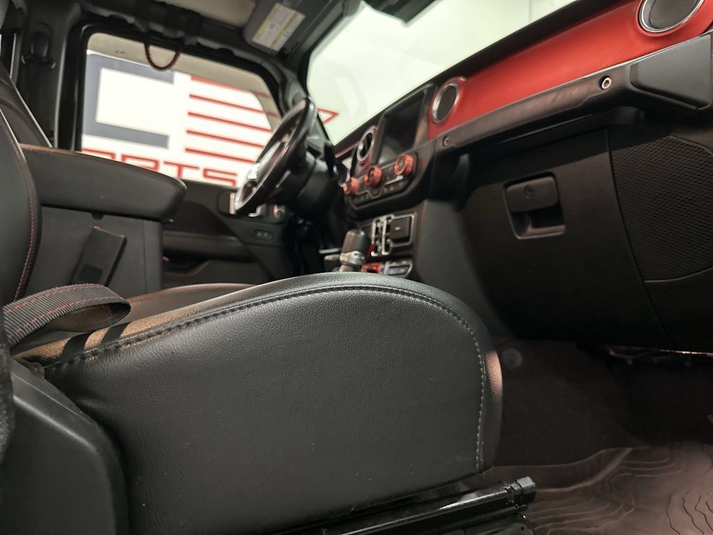 Used 2020 Jeep Gladiator Rubicon AWD/4WD image 54