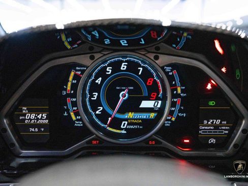 Used 2016 Lamborghini Aventador LP 700-4 image 67