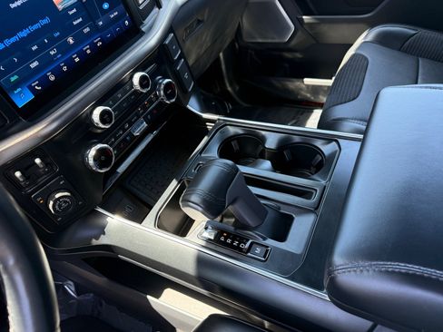 Certified 2023 Ford F150 Raptor w/ Raptor Carbon Fiber Package AWD/4WD image 13