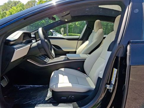 Used 2023 Tesla Model S Plaid AWD/4WD image 16