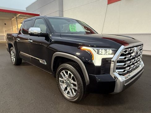 Used 2022 Toyota Tundra 1794 Edition image 5