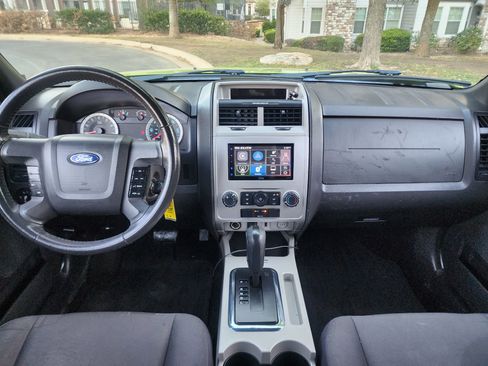 Used 2012 Ford Escape XLT image 25