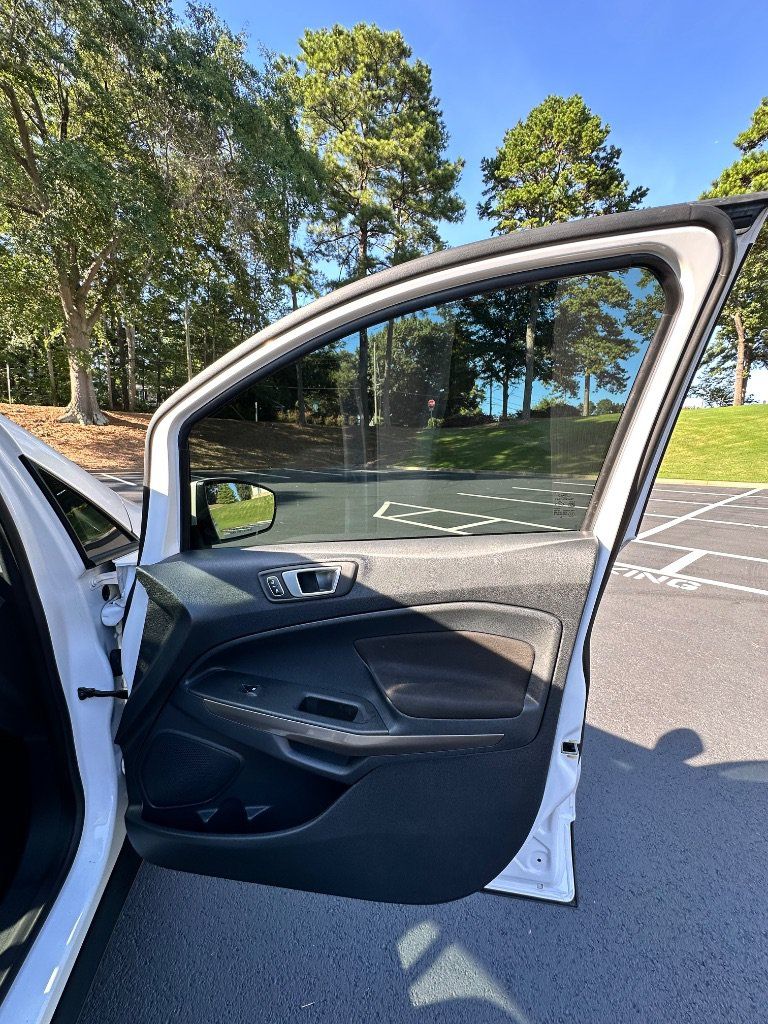 Used 2019 Ford EcoSport SE w/ SE Convenience Package AWD/4WD image 18