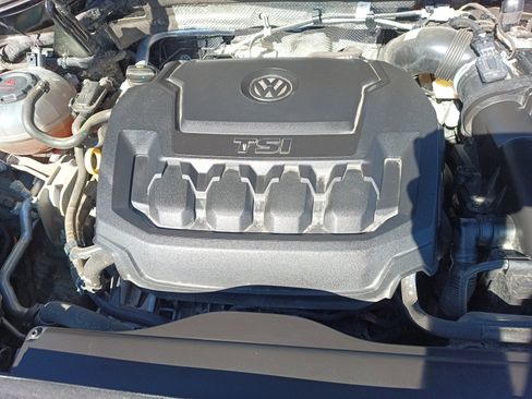 Used 2023 Volkswagen Tiguan SE R-Line image 26