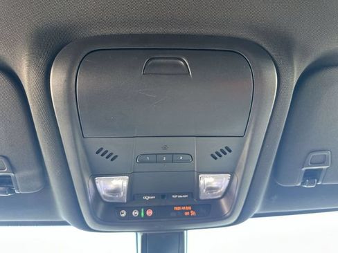 Used 2020 Chevrolet Blazer RS w/ LPO, Floor Liner Package AWD/4WD image 41