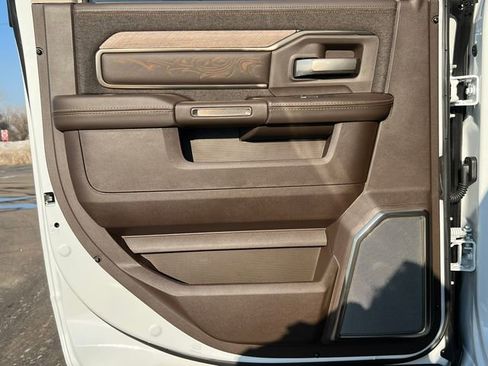 Used 2025 RAM 3500 Longhorn image 56