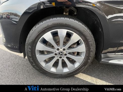 Certified 2019 Mercedes-Benz GLS 450 4MATIC image 12