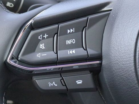 New 2025 MAZDA CX-5 Signature image 23