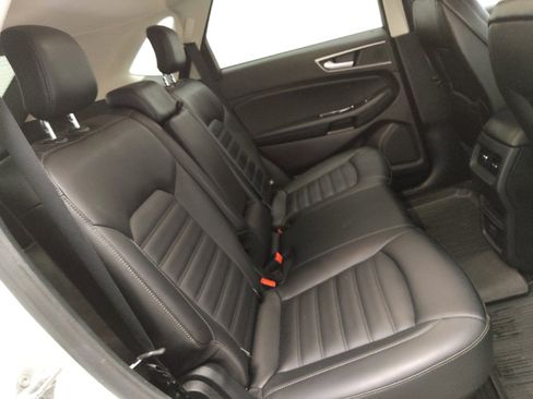 Used 2020 Ford Edge SEL AWD/4WD image 19