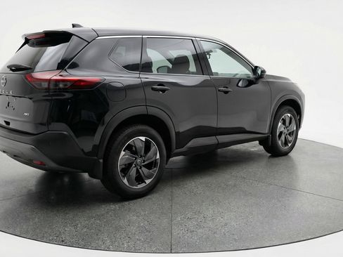 Used 2025 Nissan Rogue SV AWD/4WD image 9