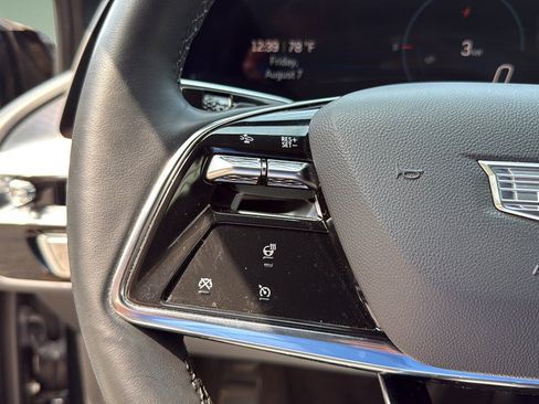 Certified 2024 Cadillac Lyriq Sport w/ LPO, Floor Liner Package AWD/4WD image 30