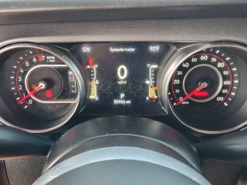Used 2021 Jeep Gladiator Mojave AWD/4WD image 15