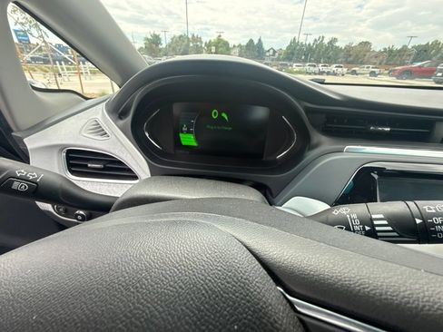 Used 2020 Chevrolet Bolt Premier w/ Infotainment Package FWD image 13
