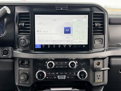 Used 2025 Ford F250 Platinum image 26