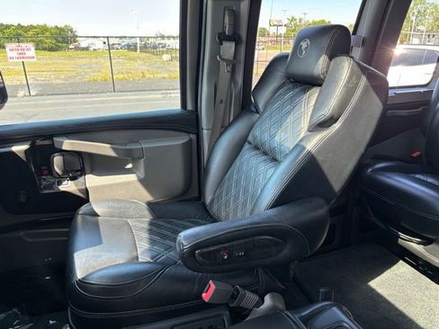 Used 2021 GMC Savana 2500 w/ Enhanced Convenience Package RWD image 38