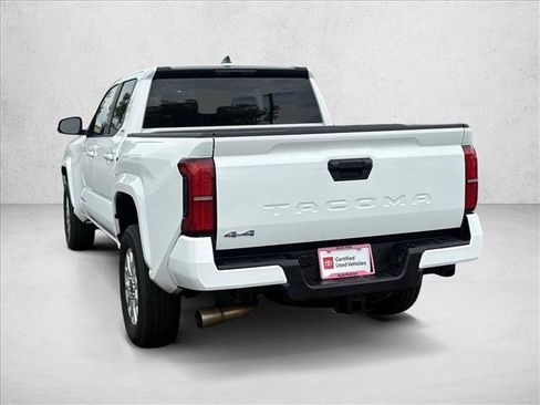 Certified 2025 Toyota Tacoma SR5 AWD/4WD image 7