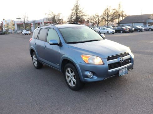 Used 2010 Toyota RAV4 Limited image 3