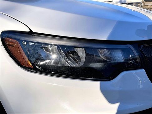 Used 2022 Jeep Compass Altitude image 30