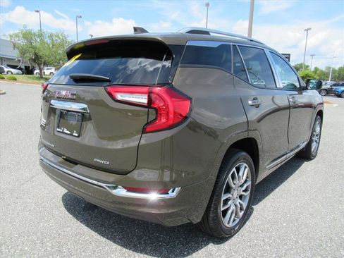 Used 2023 GMC Terrain Denali w/ LPO, Floor Liner Package image 3