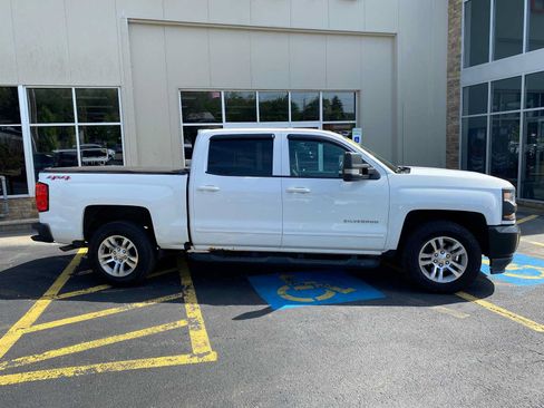 Used 2017 Chevrolet Silverado 1500 LT w/ Max Trailering Package AWD/4WD image 14