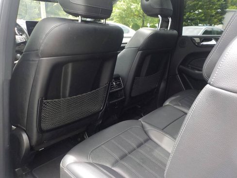Used 2018 Mercedes-Benz GLS 450 4MATIC w/ Premium Package image 33