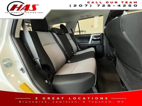 Used 2022 Toyota 4Runner SR5 AWD/4WD image 13