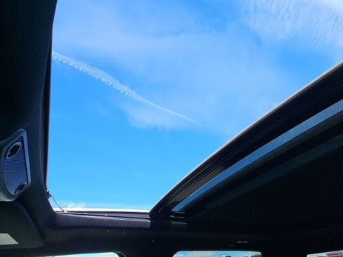 Used 2019 Ford F150 Raptor w/ Equipment Group 802A Luxury image 22