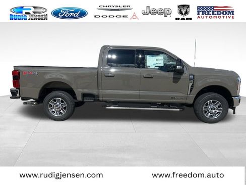 New 2026 Ford F250 Lariat w/ FX4 Off-Road Package image 4