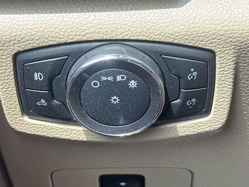 Used 2019 Ford F250 Lariat w/ Chrome Package AWD/4WD image 24