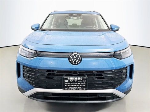 New 2026 Volkswagen Tiguan SE AWD/4WD image 2
