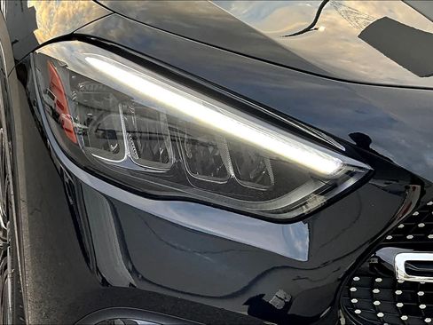 Used 2026 Mercedes-Benz GLA 250 4MATIC image 54
