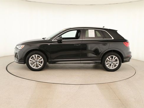 Certified 2025 Audi Q3 2.0T Premium Plus w/ Premium Plus Package image 2