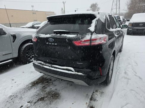 Used 2023 Ford Edge SEL w/ Convenience Package image 5
