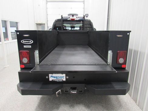 Used 2022 Ford F250 XL w/ Power Equipment Group AWD/4WD image 15