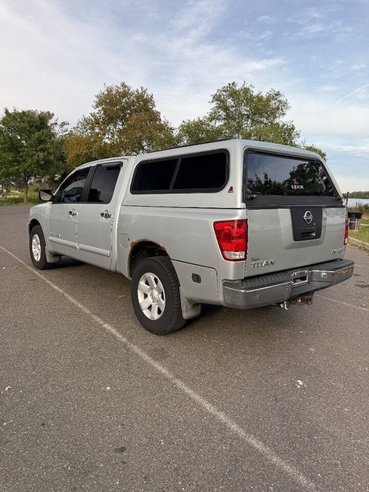 Used 2006 Nissan Titan LE AWD/4WD image 7