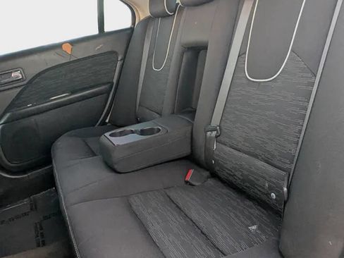 Used 2010 Ford Fusion SE image 12