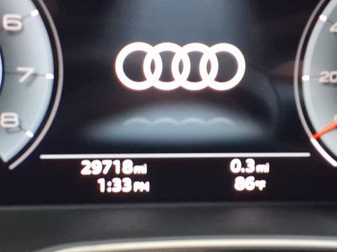 Used 2023 Audi Q5 2.0T Prestige AWD/4WD image 12