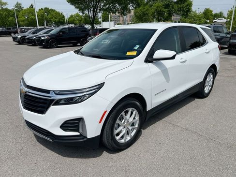 Certified 2023 Chevrolet Equinox LT FWD image 1