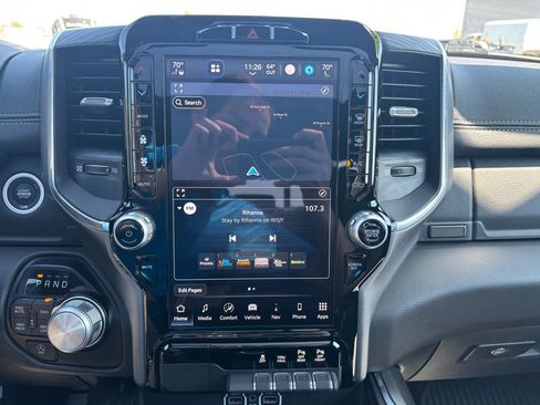 Used 2024 RAM 1500 Laramie image 22