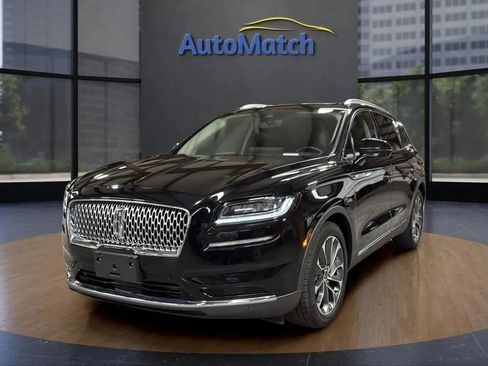 Used 2023 Lincoln Nautilus Reserve w/ Equipment Group 201A image 4