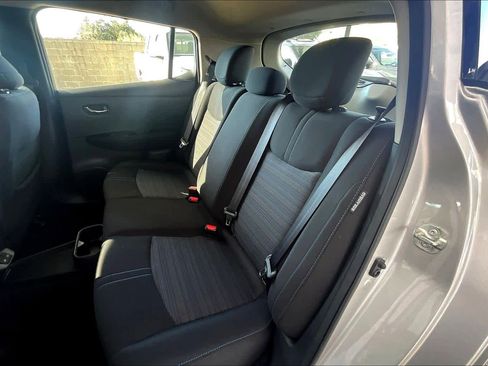 Used 2024 Nissan Leaf SV Plus image 18