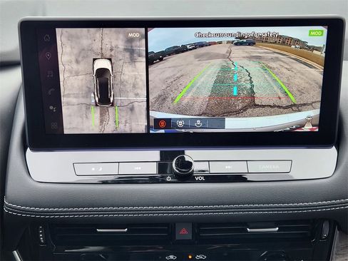 New 2026 Nissan Rogue Platinum w/ Platinum Premium Package image 13