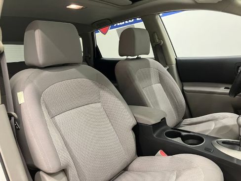 Used 2013 Nissan Rogue SV w/ Premium Pkg AWD/4WD image 39