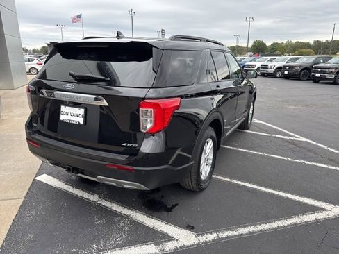 Used 2023 Ford Explorer XLT w/ Equipment Group 202A image 6
