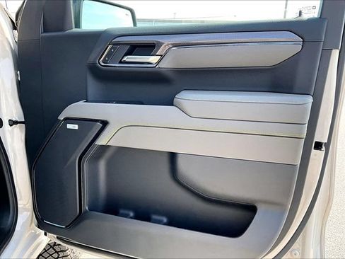 New 2026 Chevrolet Silverado 1500 ZR2 AWD/4WD image 29