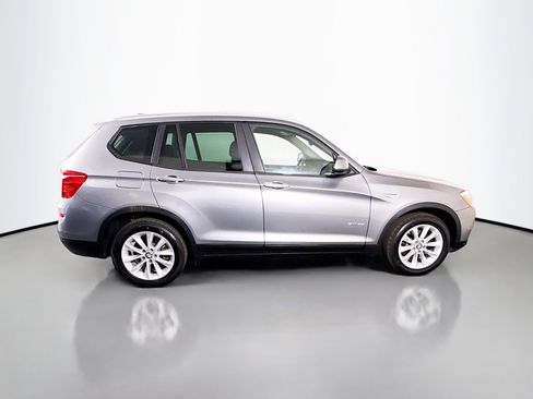 Used 2017 BMW X3 sDrive28i RWD image 11