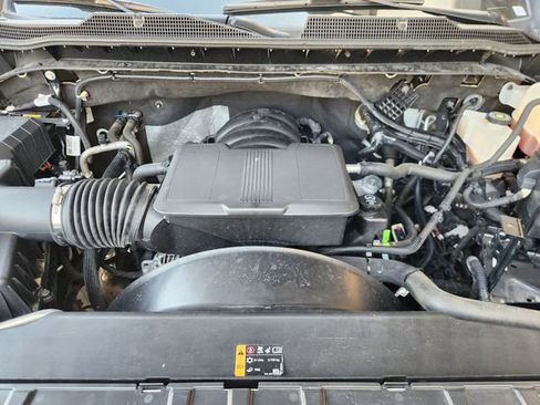 Used 2024 Chevrolet Silverado 2500 LTZ w/ LTZ Premium Package image 29