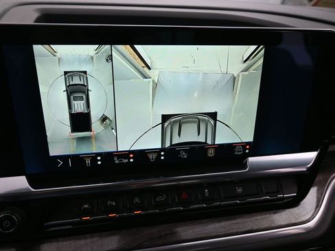 Used 2024 Chevrolet Silverado 1500 LTZ w/ LTZ Premium Package image 26