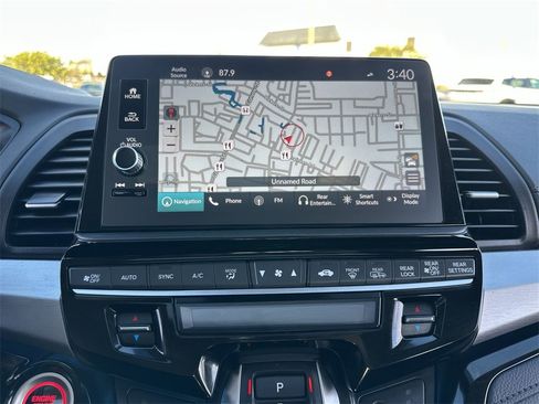 Certified 2025 Honda Odyssey Touring image 26