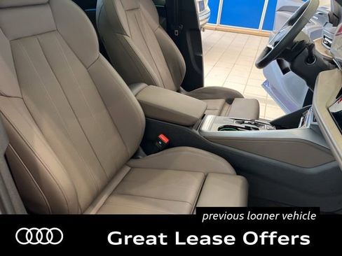 Used 2025 Audi Q5 Premium w/ Premium Plus AWD/4WD image 21